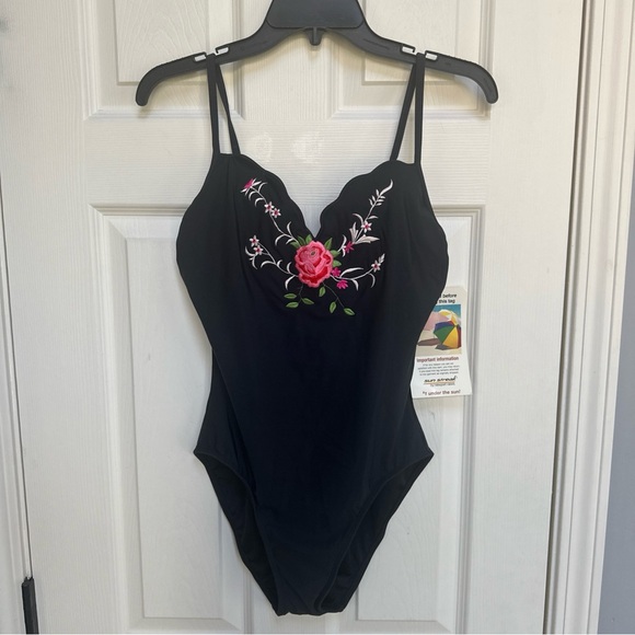 Vintage SUN STREAK Newport News ShapeFX Swimsuit 1-Piece Embroidered Floral 8T - Picture 1 of 12